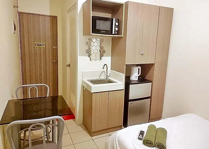 アパート Stylish W/ View | 5min Walk To Mrt & Greenfield District | Mandaluyong Staycation マニラ市